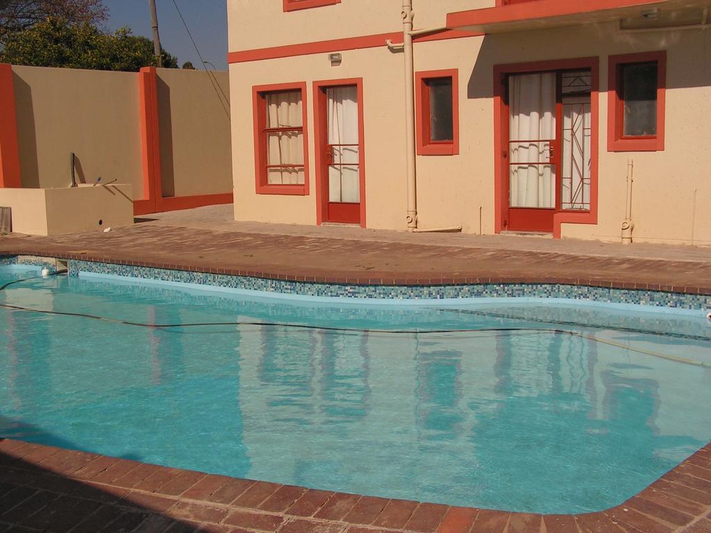 Moshitametsi Guesthouse Κέμπτον Παρκ Εξωτερικό φωτογραφία
