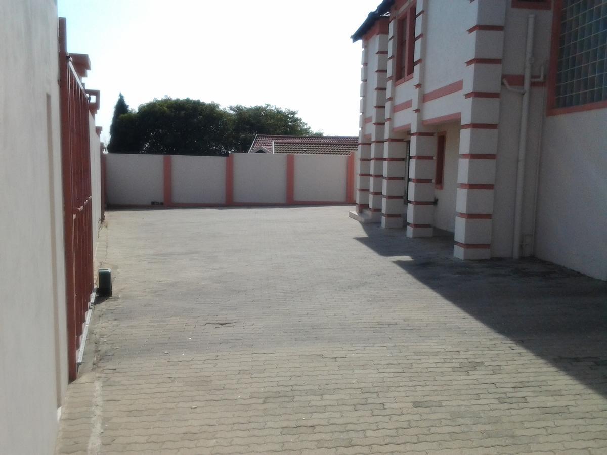 Moshitametsi Guesthouse Κέμπτον Παρκ Εξωτερικό φωτογραφία
